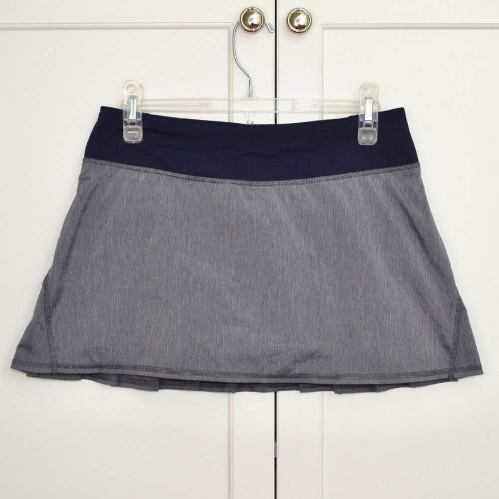 HP✨ Lululemon Athletic Skirt